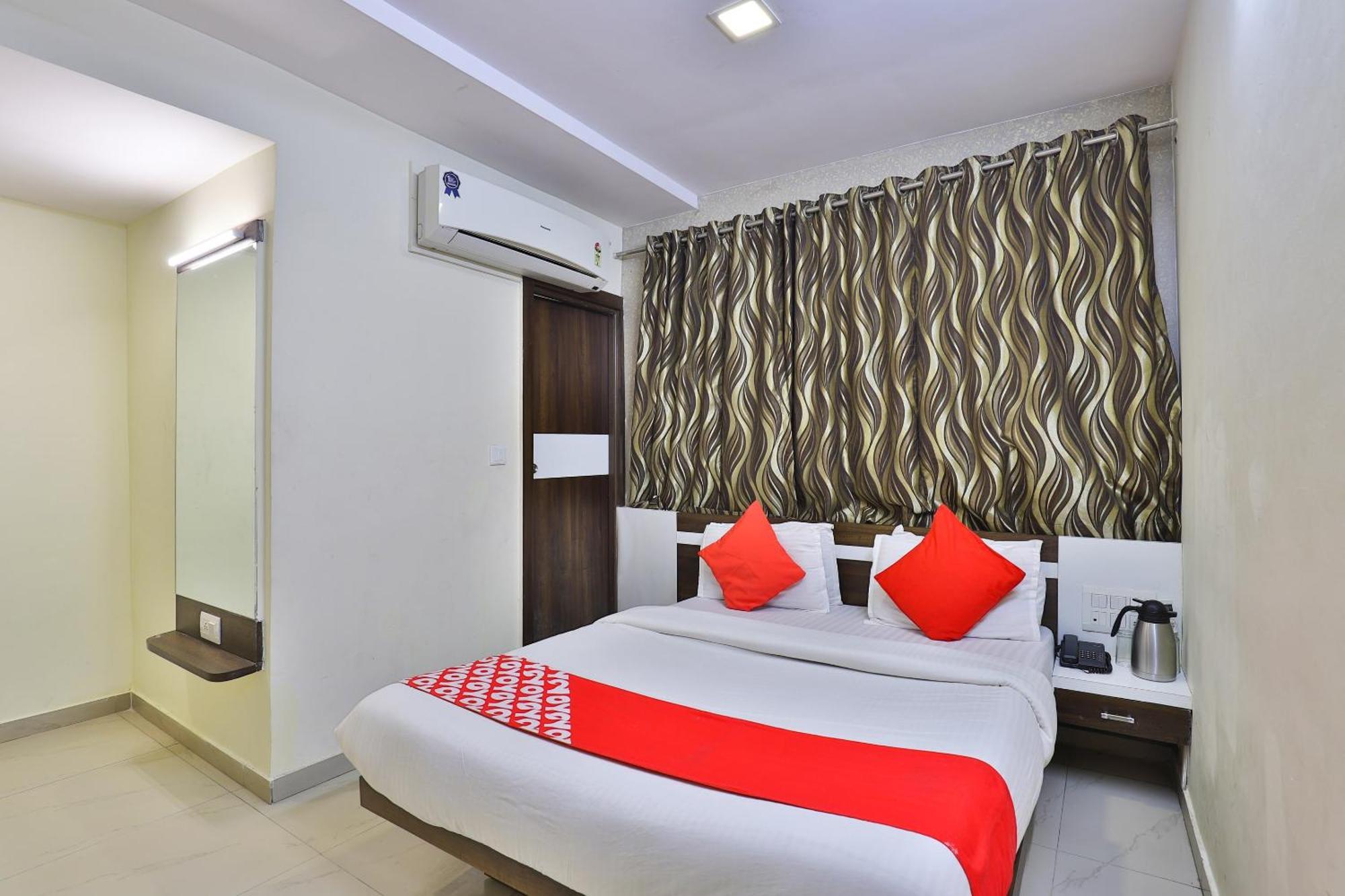 Hotel O Sri Balaji Residency Αχμπανταμπάντ Εξωτερικό φωτογραφία