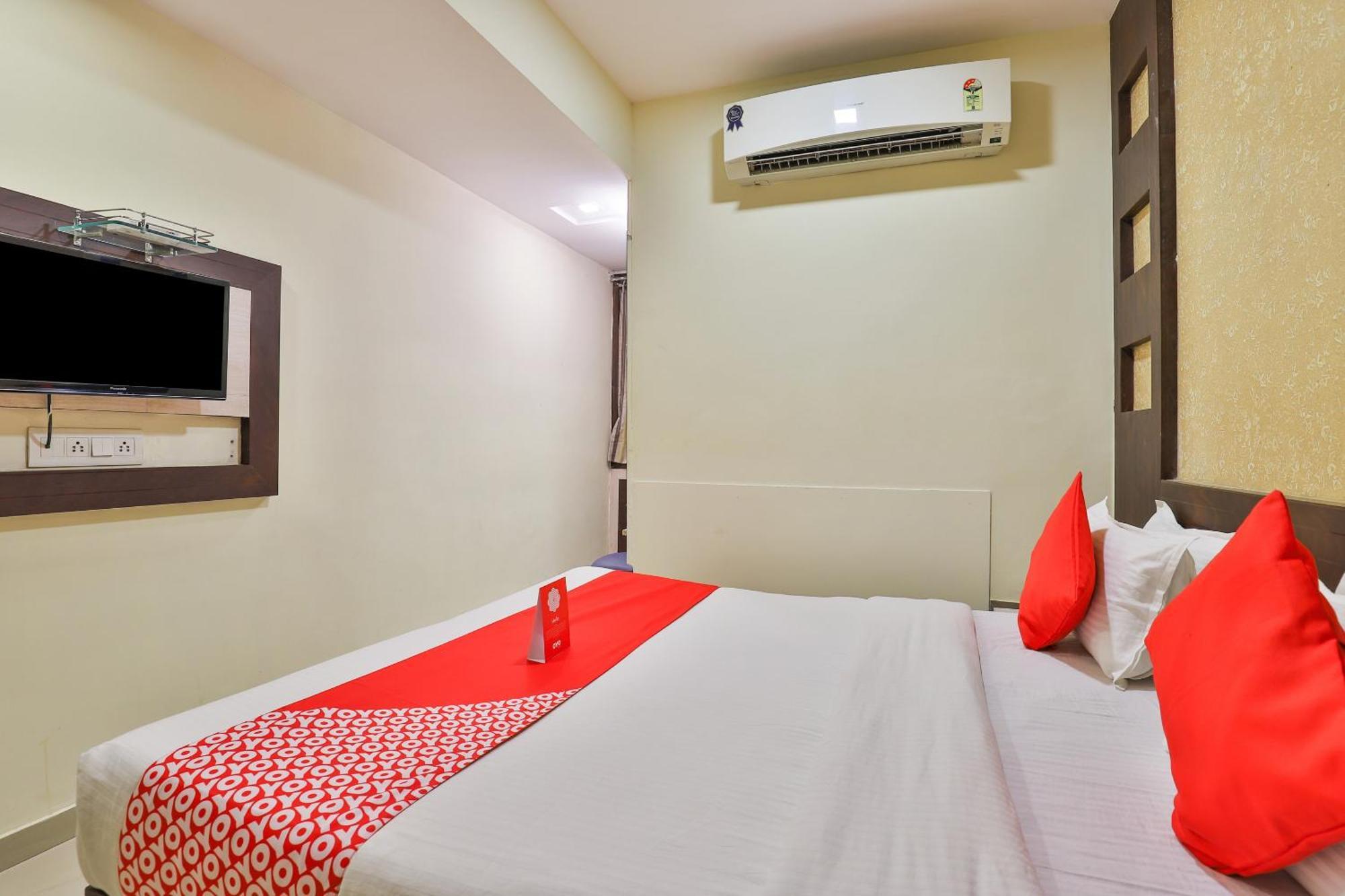 Hotel O Sri Balaji Residency Αχμπανταμπάντ Εξωτερικό φωτογραφία