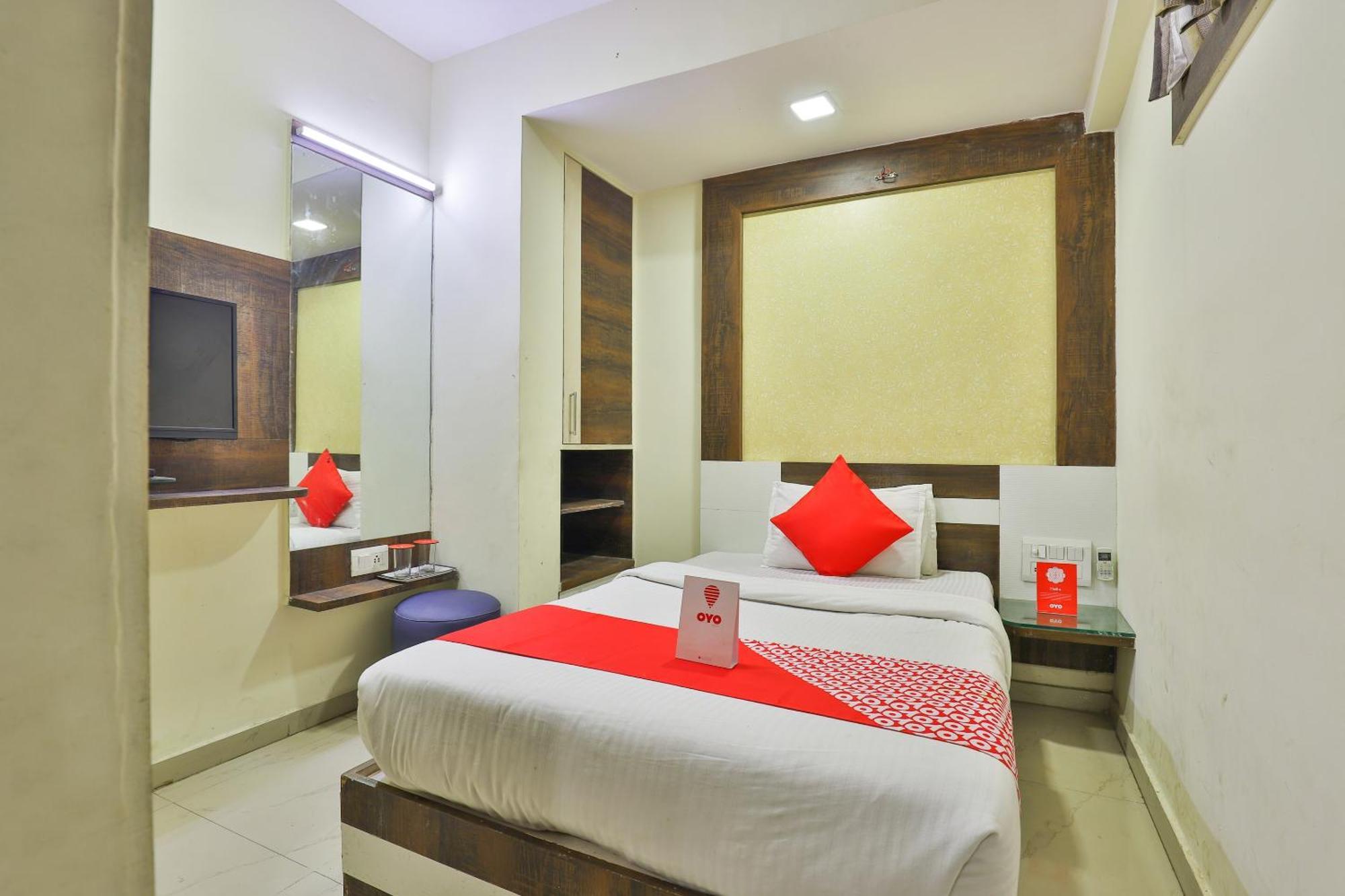 Hotel O Sri Balaji Residency Αχμπανταμπάντ Εξωτερικό φωτογραφία